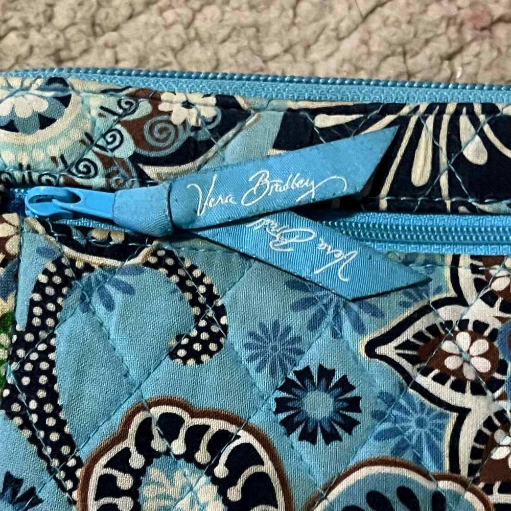 🖤 Vera Bradley Bali Blue Flowers Handbag & Wallet 🖤 - Picture 10 of 12